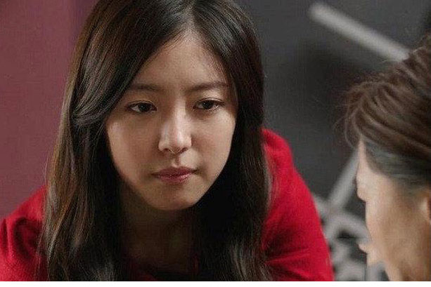 Mẹ chồng cũ đột nhiên hỏi vay 180 triệu đồng, một thời gian sau, con dâu sửng sốt khi nhìn thấy số tiền được trả lại