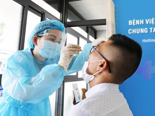 Loạn giá xét nghiệm COVID-19 dịch vụ