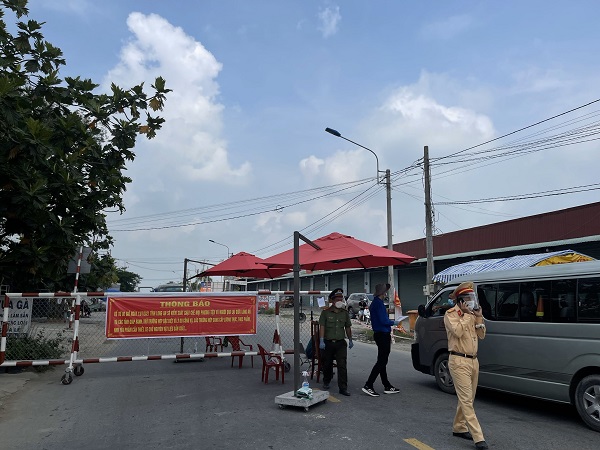 Long An: Bắt quả tang 3 vụ buôn bán, tàng trữ ma túy tại các chốt kiểm soát dịch COVID-19