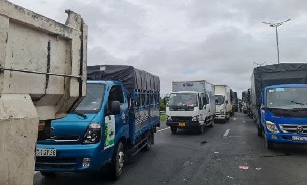 An Giang: Hướng dẫn cấp thẻ nhận diện trên “luồng xanh” vận tải