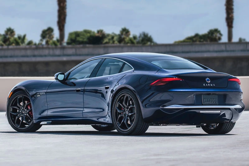 4. Karma Revero GT 2020 (giá khởi điểm: 146.600 USD).