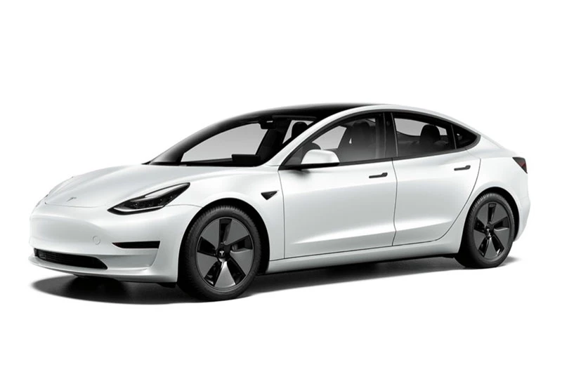4. Tesla Model 3 2021.