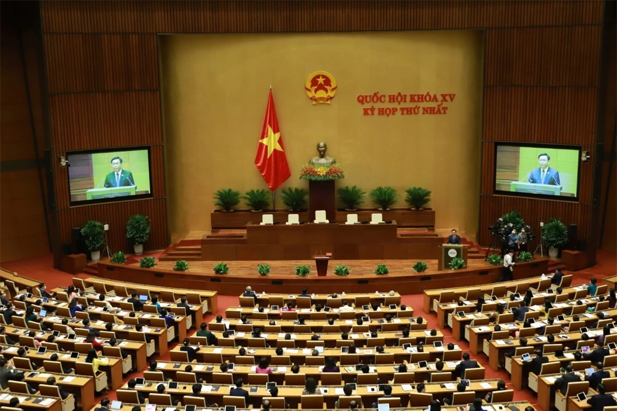 Quốc hội nghe ông Vương Đình Huệ phát biểu nhậm chức.