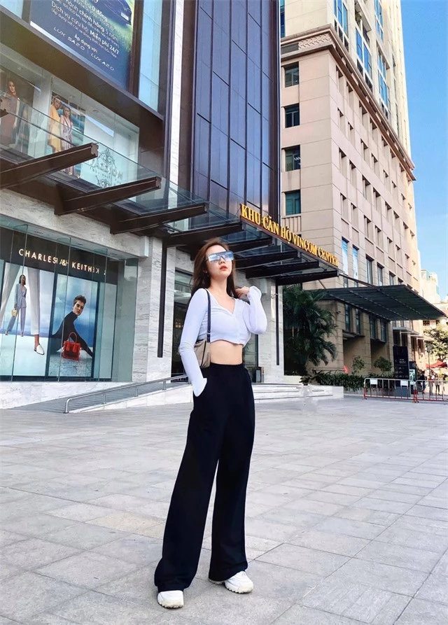 Huyền Lizzie chăm diện croptop, khoe eo thon vòng 3 cực gợi cảm - Ảnh 23.