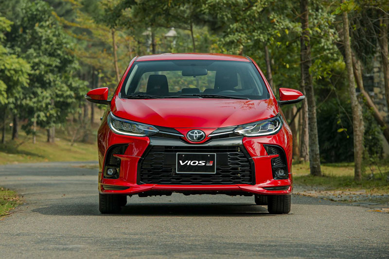 Đua nhau giảm giá, sedan hạng B nào có giá lăn bánh thấp nhất trong tháng 7?