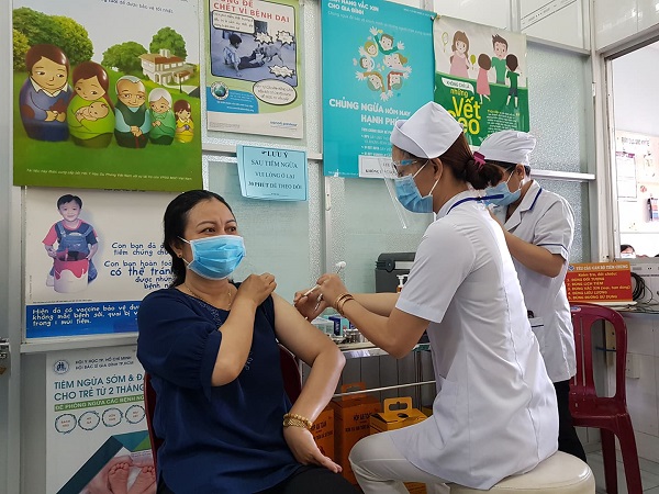 Đồng Tháp: Lập tổ theo dõi, quản lý, điều phối vaccine phòng COVID-19