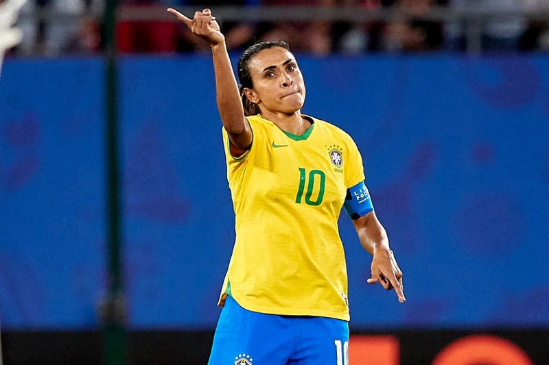 7. Marta Vieira da Silva: 400.000 USD/năm.