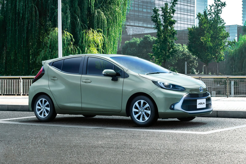 Cận cảnh ôtô Toyota siêu tiết kiệm xăng, giá hấp dẫn