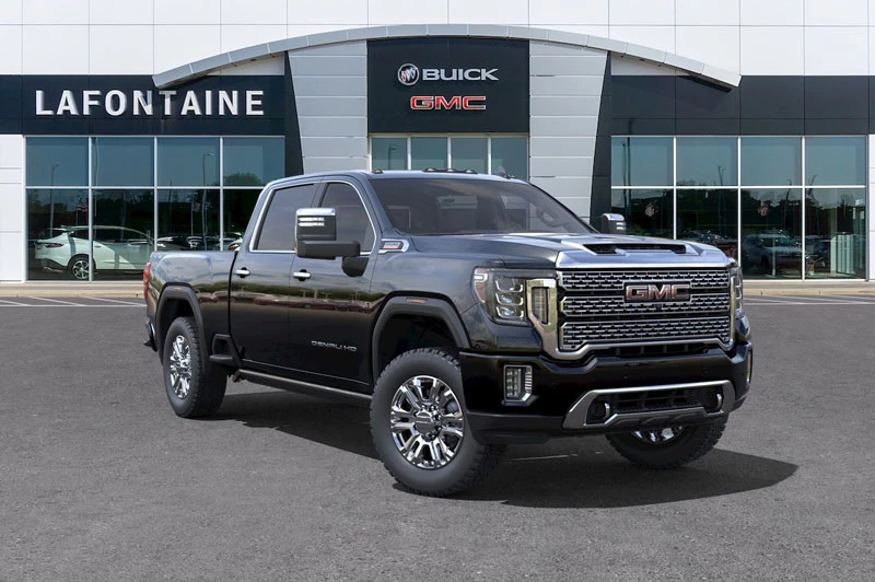 5. GMC Sierra 2500HD Denali 4x4 Crew Cab 8 Box 2021.