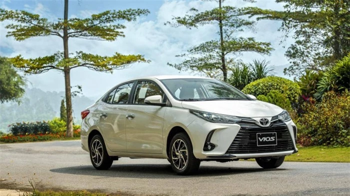 Giảm sâu kỷ lục, lăn bánh Toyota Vios chưa tới 500 triệu đồng 1