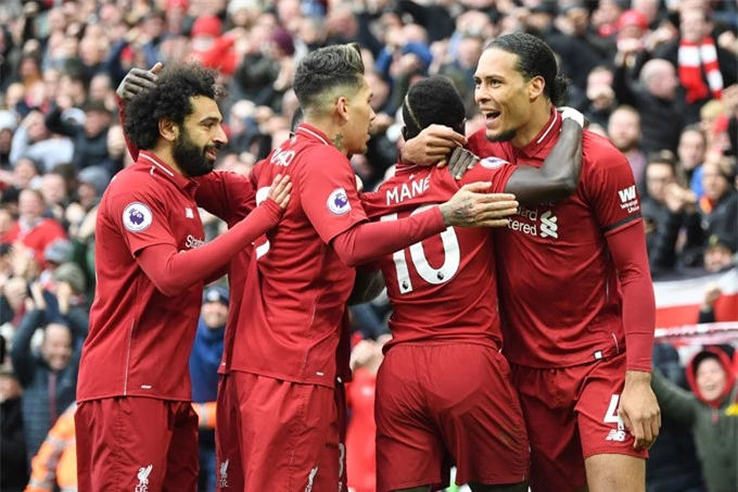 Cả dàn trụ cột Liverpool đều đã sắp 30 tuổi