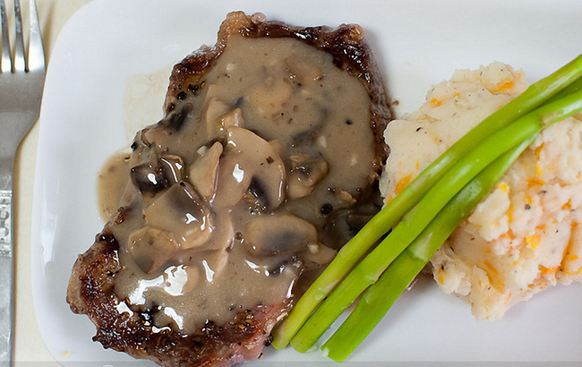 Công thức sốt thịt bò ngon như nhà hàng