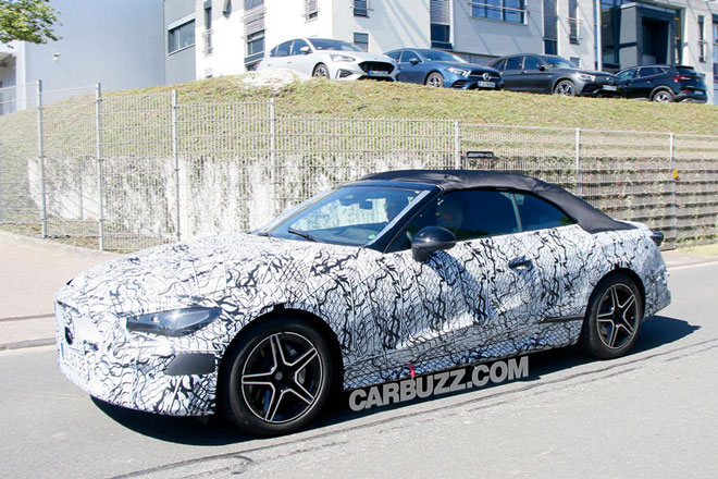 Mercedes-Benz CLE-Class hoàn toàn mới lộ diện