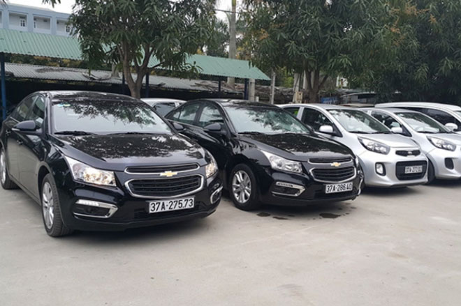 Ô tô có dung tích xi-lanh từ 2.500 cm3 trở xuống chịu thuế tiêu thụ đặc biệt 15%