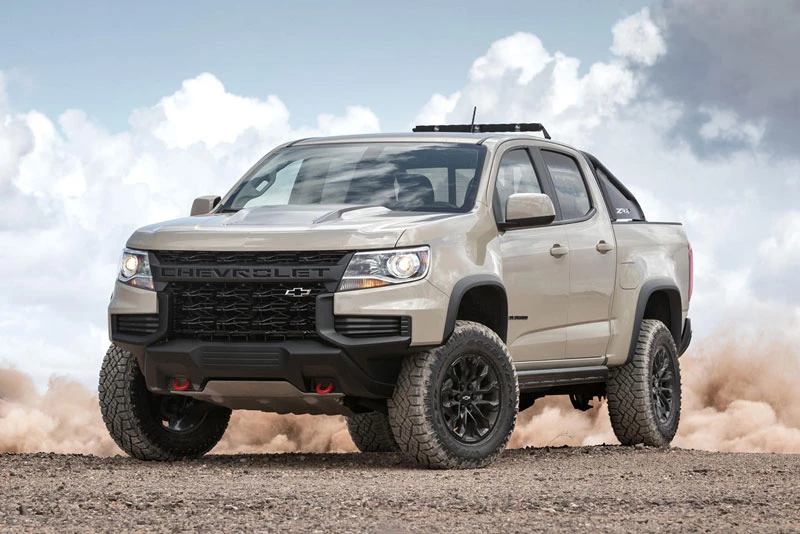 6. Chevrolet Colorado 2021 (giá khởi điểm: 27.700 USD).