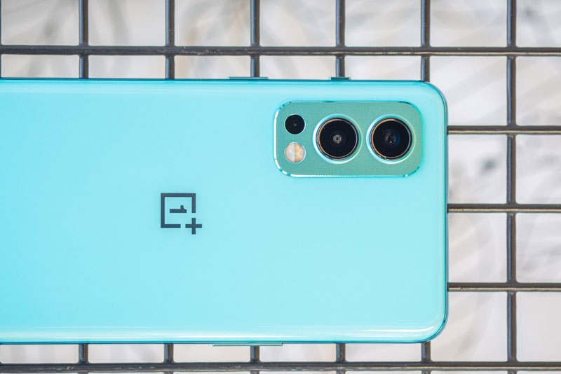 Smartphone cấu hình ‘khủng’, pin 4.500 mAh, sạc 65W, màn hình 90Hz, giá hấp dẫn