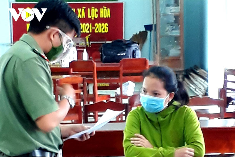 Vĩnh Long xử lý người đăng tin sai về dịch COVID-19 trên Faceboook