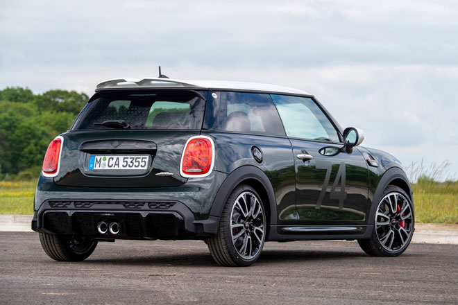 Ngắm MINI Cooper bản giới hạn kỷ niệm 60 năm thành lập