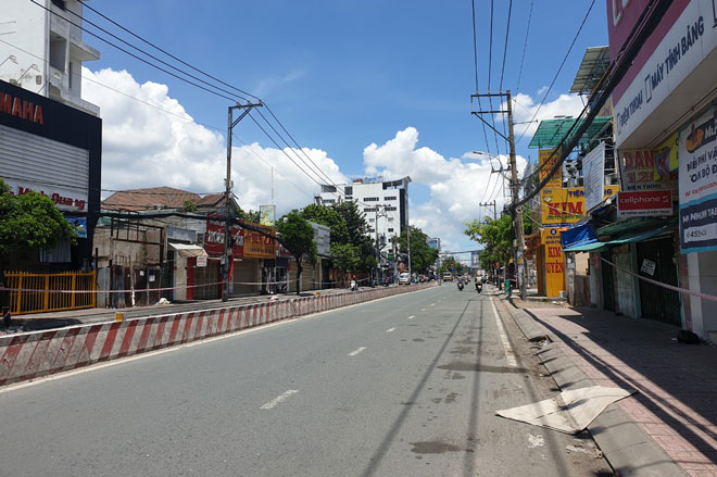 Từ ngày 26/7, người dân TP Hồ Chí Minh không được ra đường sau 18h đến 6h hôm sau