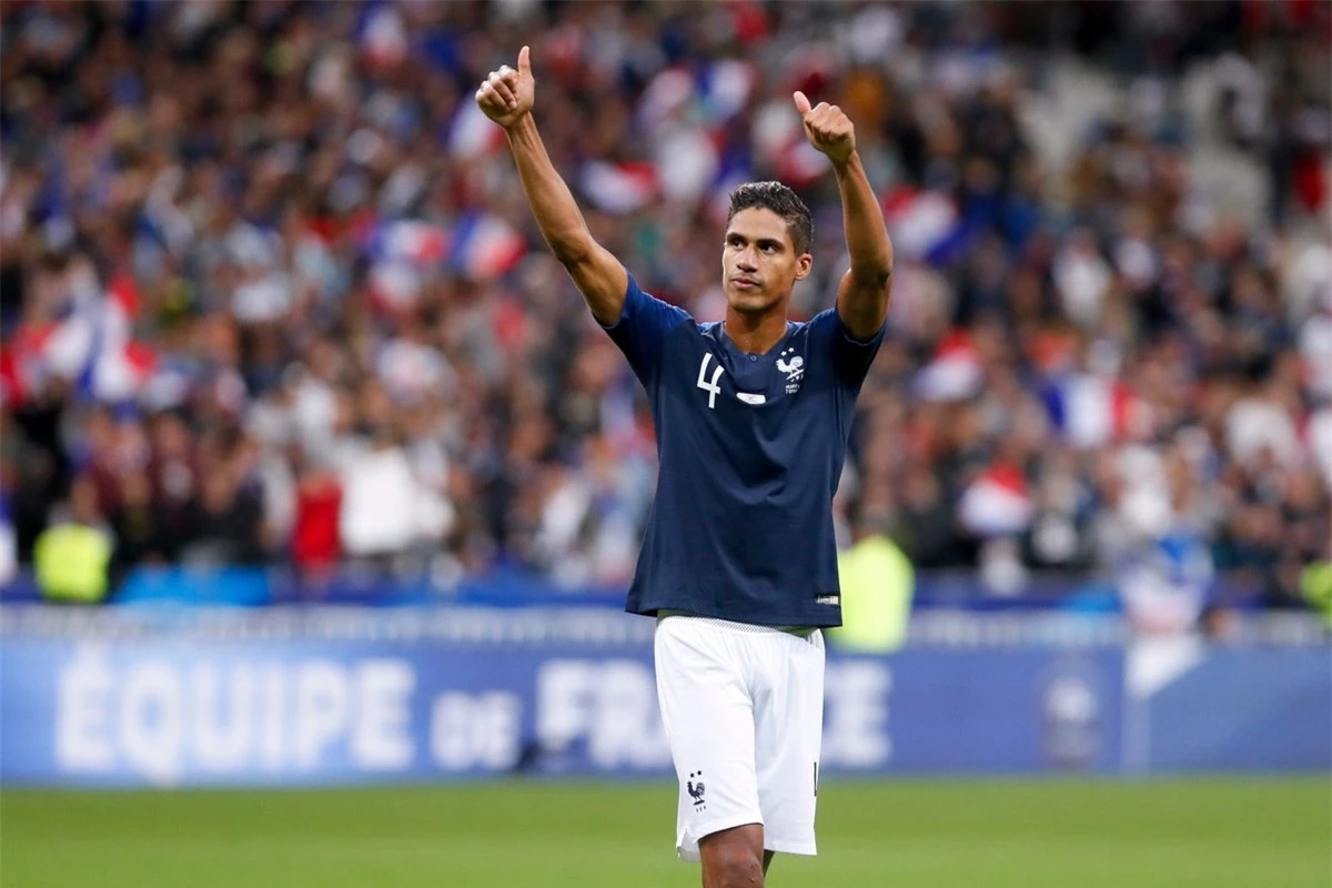 Trung vệ: Raphael Varane