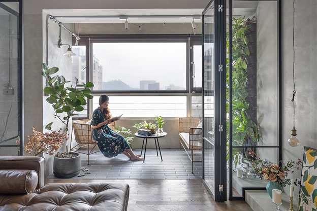 Căn hộ mát rượi vào mùa hè nhờ điểm nhấn nghệ thuật từ cây xanh của người phụ nữ độc thân