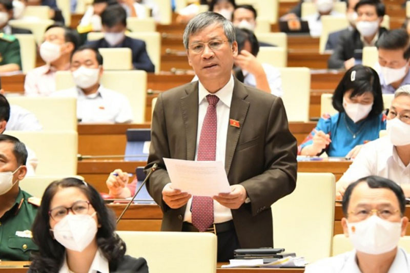 Đua nhau học lấy văn bằng, chứng chỉ cũng là 1 dạng lãng phí