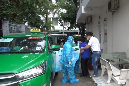 200 xe taxi Mai Linh tham gia phản ứng nhanh hỗ trợ y tế tại tâm dịch TP Hồ Chí Minh