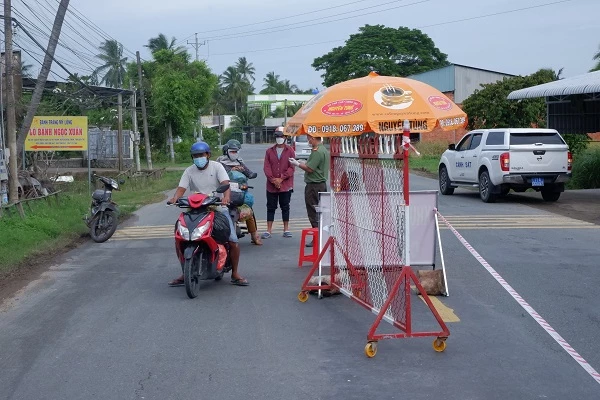 Chốt kiểm soát phòng, chống dịch COVID-19 trên địa bàn.