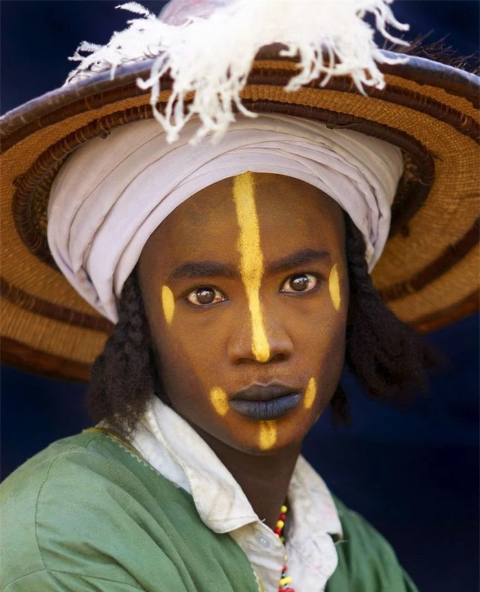 Cuộc sống của người Fulani, bộ tộc luôn tự coi mình là đẹp nhất quả đất - Ảnh 4.