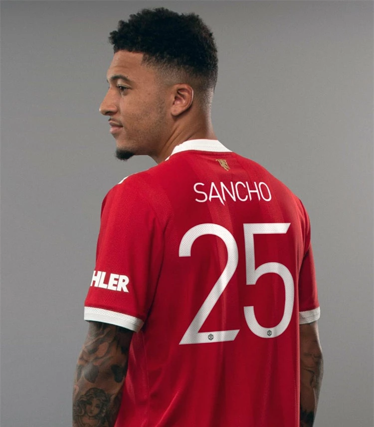 Sancho nhận số 25 ở Man United