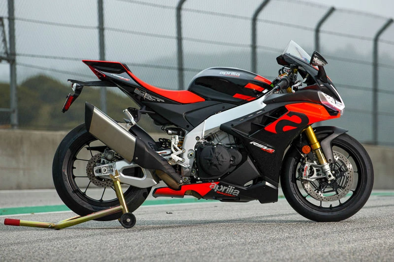 3. Aprilia RSV4.