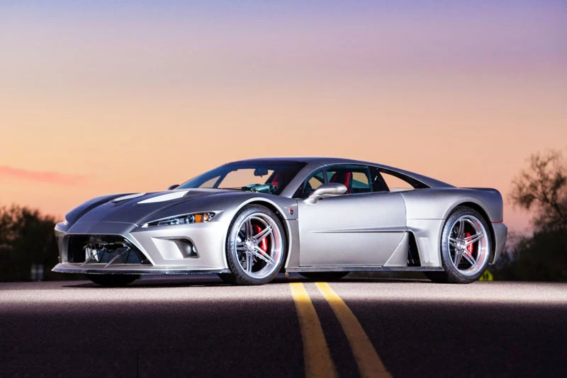 9. Falcon F7.