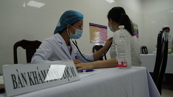Cần Thơ: Tiếp nhận hơn 84.000 liều vaccine phòng COVID-19 trong đợt 3