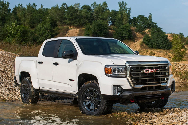 2. GMC Canyon.