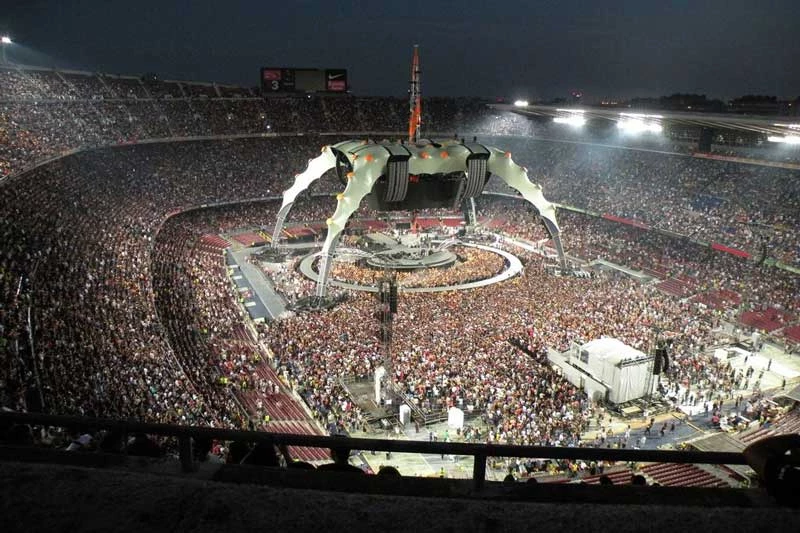 2. U2 360° Tour (U2) - Doanh thu: 736.421.584 USD.