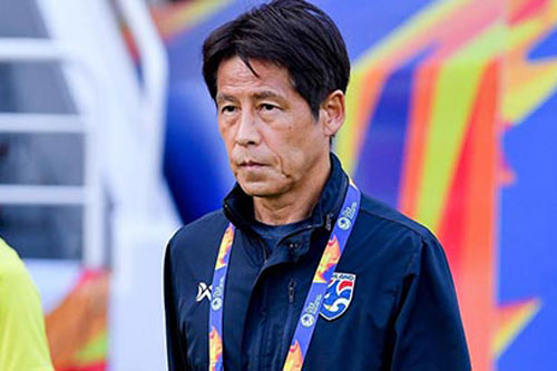 Giọt nước tràn ly khiến LĐBĐ Thái Lan sa thải HLV Nishino