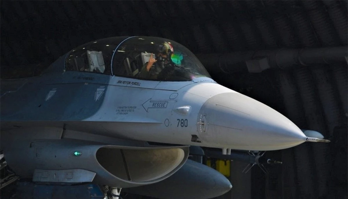 Không quân Mỹ đang có dự án chế tạo F-16 bằng công nghệ in 3D. Nguồn: fighterjetsworld.com