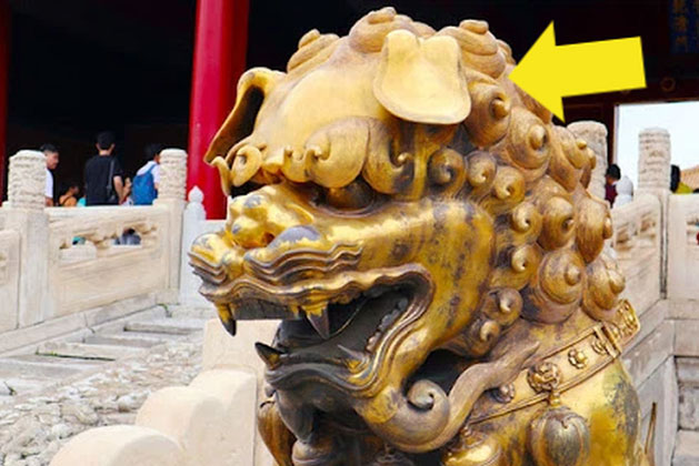 Là hiện thân của quyền lực nhưng đôi sư tử ở cung Càn Thanh, Tử Cấm Thành lại luôn cụp tai hèn nhát - Vì sao vậy?