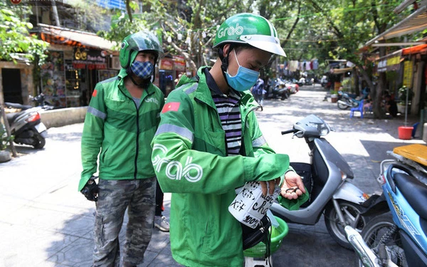  cần duy trì đội ngũ giao hàng (shipper) để đảm bảo thực hiện “mục tiêu kép” vừa phòng chống dịch bệnh, vừa đảm bảo phát triển kinh tế - xã hội.