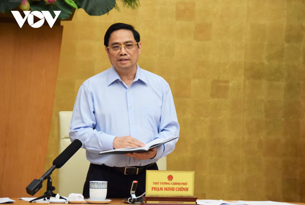 Thủ tướng: Quyết liệt để sớm làm chủ vaccine ngừa COVID-19