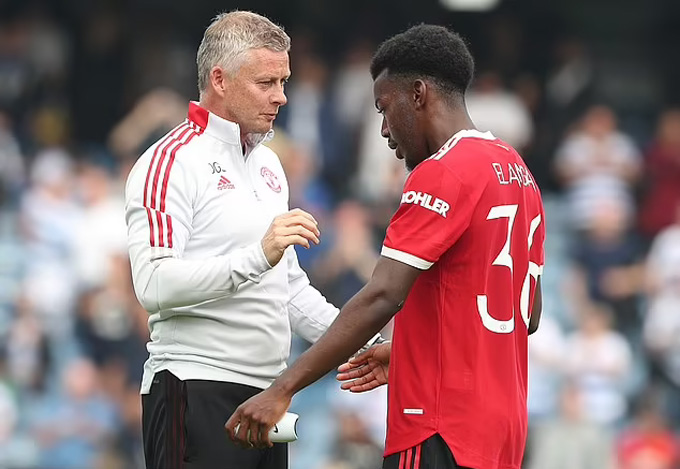 Anthony Elanga: 'Nhân tố X' của MU mùa 2021/22