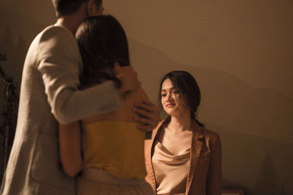 Cho ở nhờ lúc cơ nhỡ, bạn thân tiện tay cướp luôn chồng và nhà của tôi