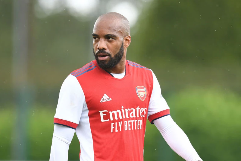 4. Alexandre Lacazette (mua từ Lyon, 2017, 47 triệu bảng).