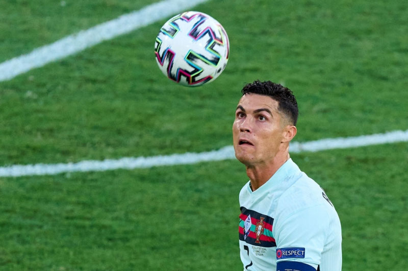 Man City tính gây sốc với ý định mua Ronaldo