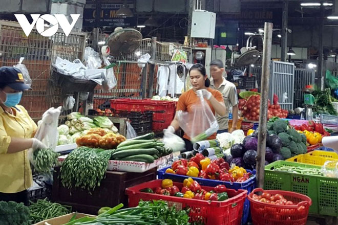 Hà Nội 1 tuần giãn cách: Sức mua tăng, nguồn cung dồi dào, giá hàng hóa thiết yếu ổn định