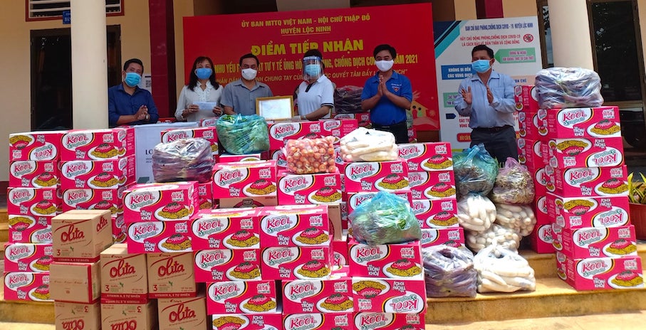 Tuổi trẻ và cộng đồng nữ doanh nhân Bình Phước ủng hộ hàng tỷ đồng phòng chống dịch