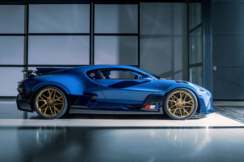 Chiêm ngưỡng vẻ đẹp của siêu xe Bugatti Divo cuối cùng vừa xuất xưởng