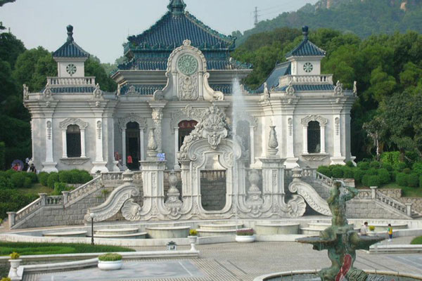 Người đàn ông thừa kế khối gia sản từ dì ruột, phát hiện bí mật khó tin trong căn biệt thự: Tôi đã hiểu vì sao dì không lấy chồng!