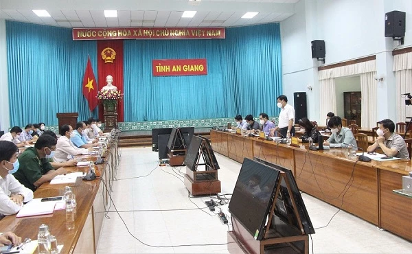 Đoàn công tác của Bộ Y tế làm việc tại tỉnh An Giang.