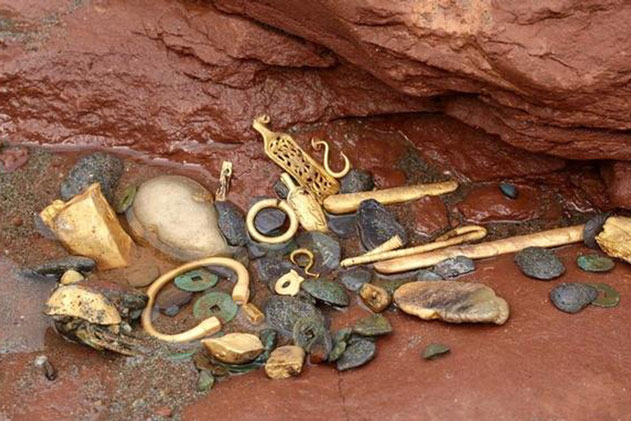 Bài đồng dao 400 tuổi dẫn đường đến kho báu đại gia thời nhà Minh, đoàn khảo cổ kinh ngạc: Vàng bạc chất đống dưới đáy sông!